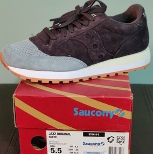 suede Saucony women's 7.5